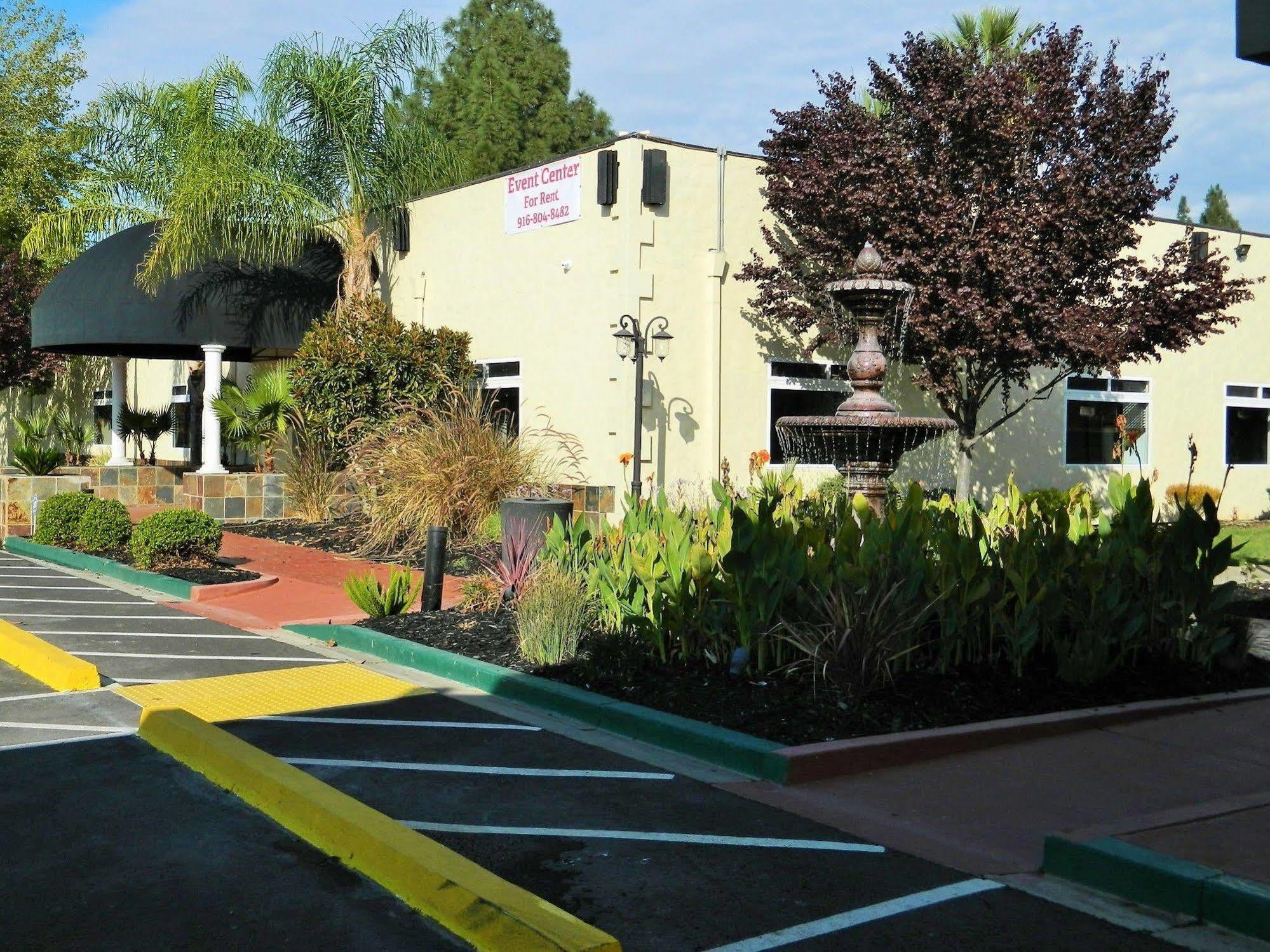 Surestay Plus Hotel By Best Western Sacramento Cal Expo Exterior foto